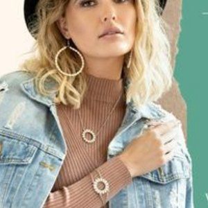 PLUNDER POSSE March 2022